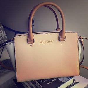 Michael kors Selma purse- white and tan