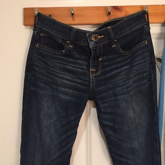 final pair of dark wash jeans - Picture 1 of 4
