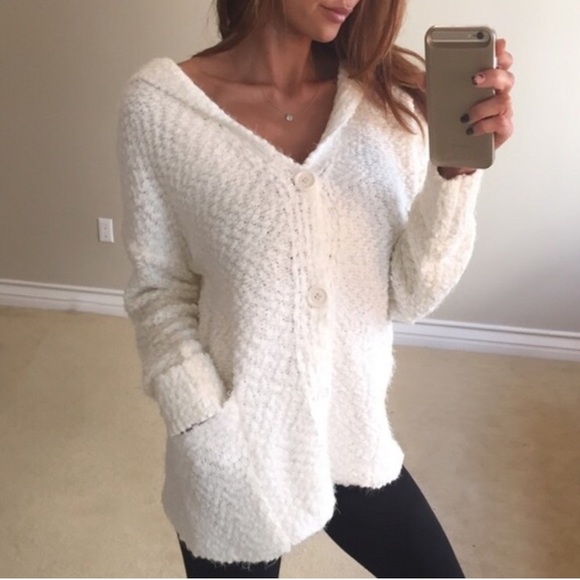 Boutique Sweaters - • Last Item • Cozy Button Up Cream Cardigan S