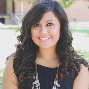 Meet your Posher, Kassandra