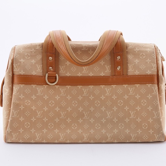 Authentic Louis Vuitton canvas monogram  handbag