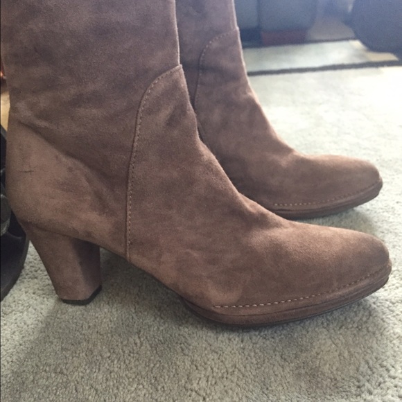 9xHP! GORGEOUS sexy suede OTK boots! Like-new! - Picture 2 of 5