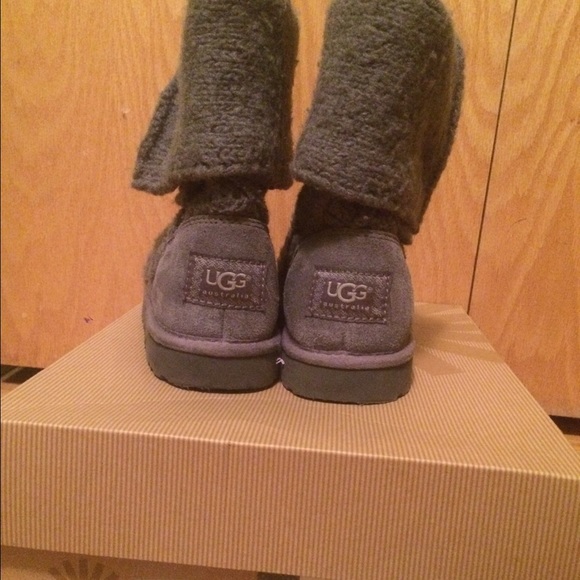 lattice cardy uggs size 3 kids 5 women - Picture 2 of 2