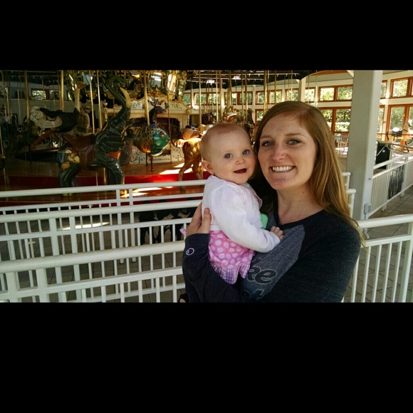 Meet your Posher, Sarah beth