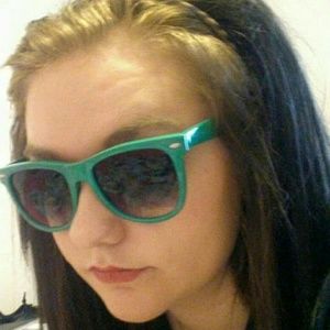 Meet your Posher, Adora