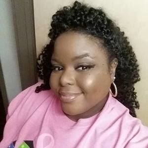 Meet your Posher, Stacy