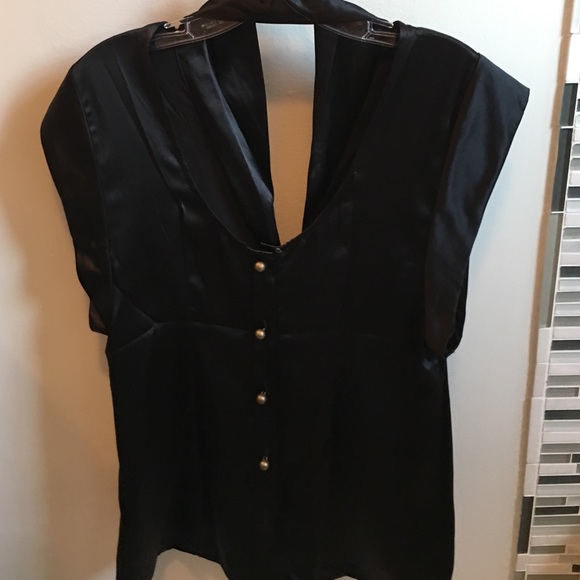 Silk button back blouse with tie front - Picture 3 of 4
