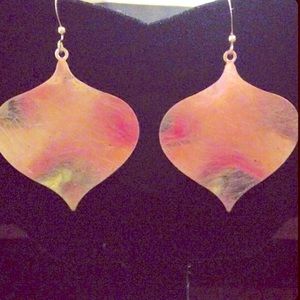 Pretty Goldtone Earrings NWOT