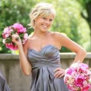 Meet your Posher, Tiffany