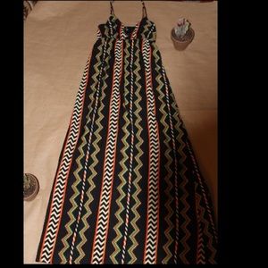 Maxi dress with tribal/Rastafarian pattern