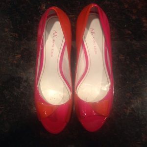 Anne Klein peep toe bow heels