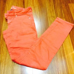 CLOSET CLEAR OUT 1 HOUR ONLY AE stretch jeans