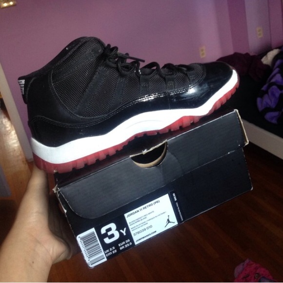 Bred 11s.