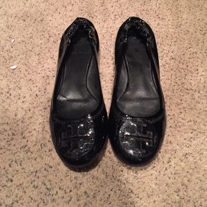 Tory Burch Black patent flats. Size 8