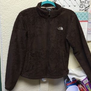 Brown fuzzy north face! Size:M