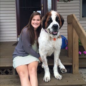 Meet your Posher, Tara