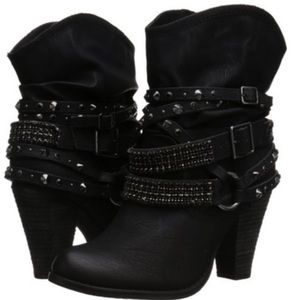 Not Rated black boots