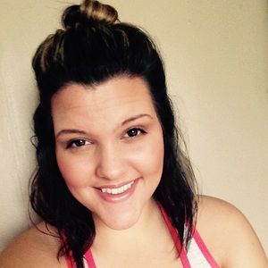 Meet your Posher, Hanna