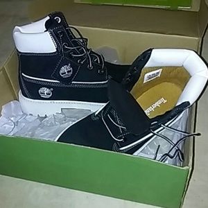 Black/Noir Timbalands