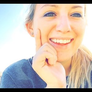 Meet your Posher, Kay