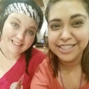 Meet your Posher, Cynthia