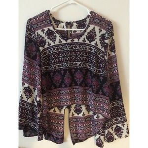 SOLD ☃High-low top (floral/paisley ish)