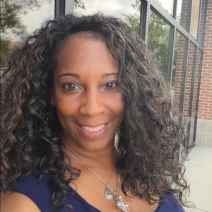 Meet your Posher, Renee