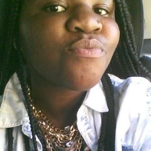 Meet your Posher, Lauryn