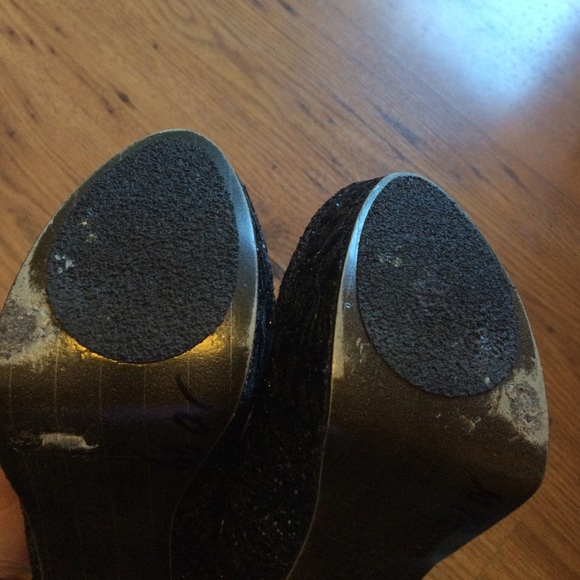 High heels - Picture 4 of 4