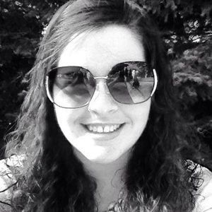 Meet your Posher, Kiana