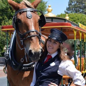 Meet your Posher, Emily