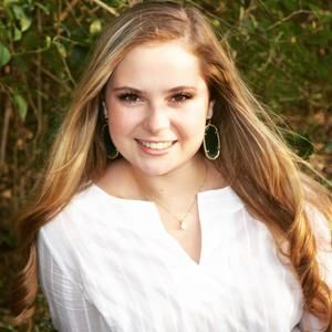 Meet your Posher, Kaitlyn