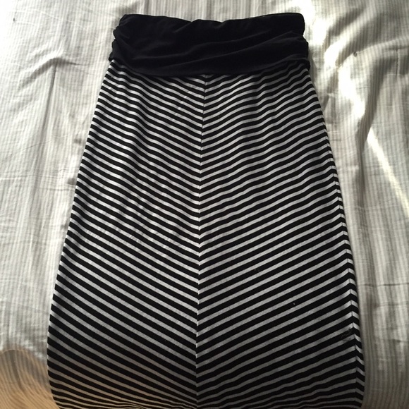 Long maxi skirt from guess