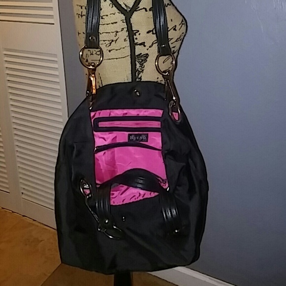 Black Bueno purse