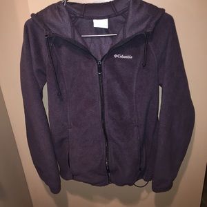 Grey columbia jacket.