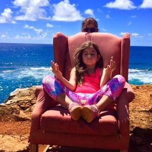 Meet your Posher, Kayla