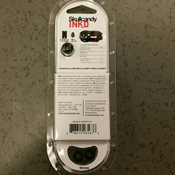 Skullcandy Headphones - Picture 2 of 3