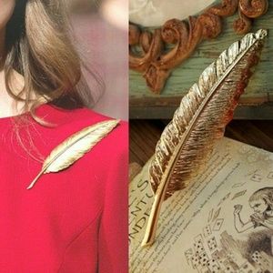 Feather Broach