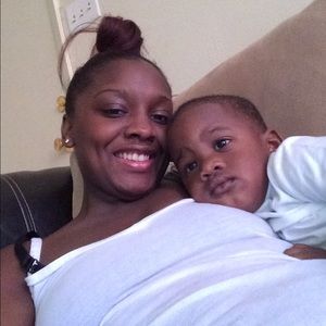 Meet your Posher, Shelora