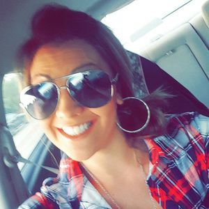 Meet your Posher, Candice