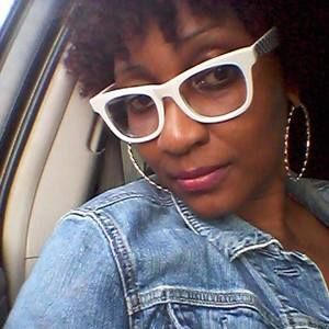 Meet your Posher, Shamika