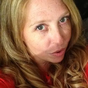 Meet your Posher, Myra