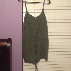 Army green romper never worn