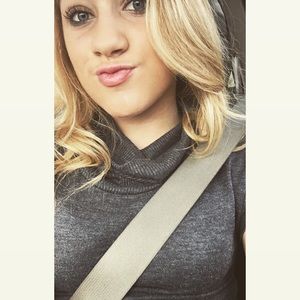 Meet your Posher, Megan