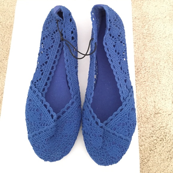 Forever 21 Crochet Flats