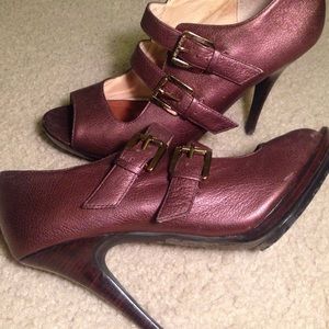 Michael Kors heels! 👠