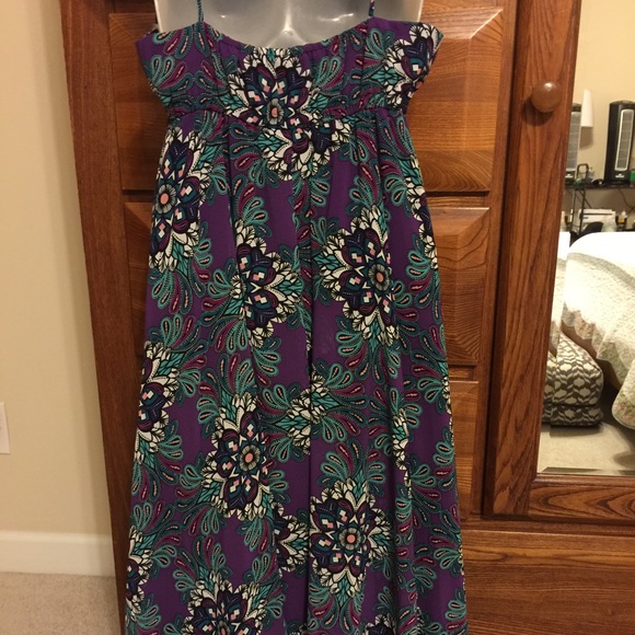 Maxi dress - Picture 2 of 3
