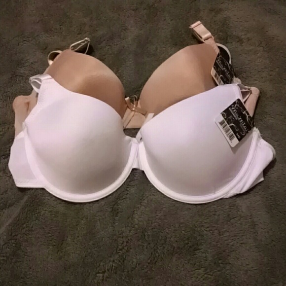 Set of 2 bras