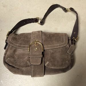 Coach sued hobo purse