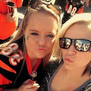 Meet your Posher, Jenn